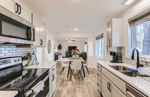 Kipling House | Your Home away from home near Rockies!