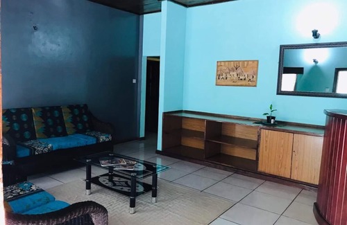 Livingstone House | Your home away from home