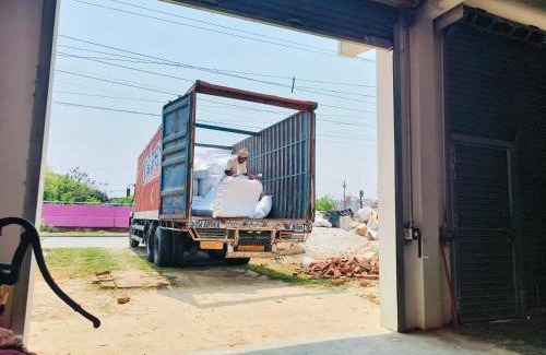 Khalilabad House | Your home