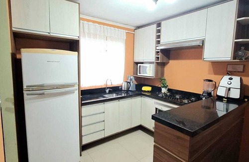 Igara Apartment | Your Home in the City | 3 Bedrooms & Private Patio!