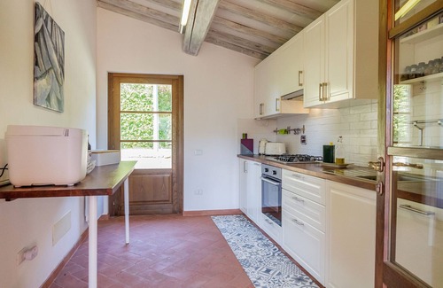 Montorgiali House | Your home in the hills of Tuscany: beauty, nature, history, peace and relaxation