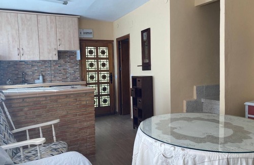 Cabrero Cottage | Your home in the village.