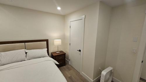 Delta House | Your Home - Spacious Private Suite