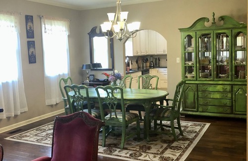 Capitol Hill House | Your Next 5 Star Get Away!