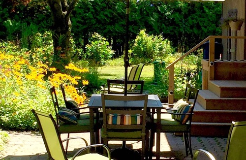 Niagara-on-the-Lake House | Your Niagara retreat