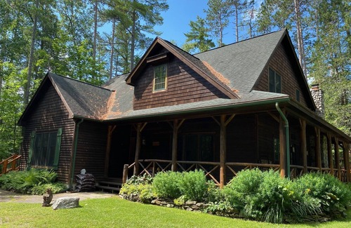 Paradox House | Your own Adirondack lakefront peninsula at Camp Nawita