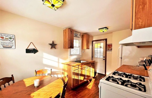 Jewett House | *Your Own Cottage*