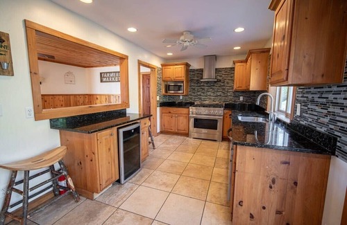 East Jewett House | *Your Own Estate*