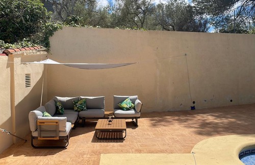 Ontinyent Cottage | Your peaceful escape surrounded by nature in the hills of Ontinyent.