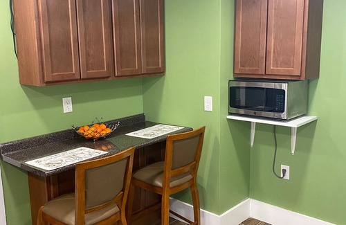 Randolph House | Your Perfect Getaway Awaits: 15 mins to Boston!