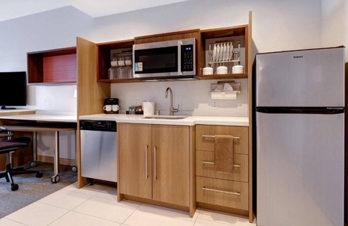 Centennial Hills Hotel | Your Perfect Vegas Stay! Outdoor Pool, Free Breakfast, Pets Allowed!