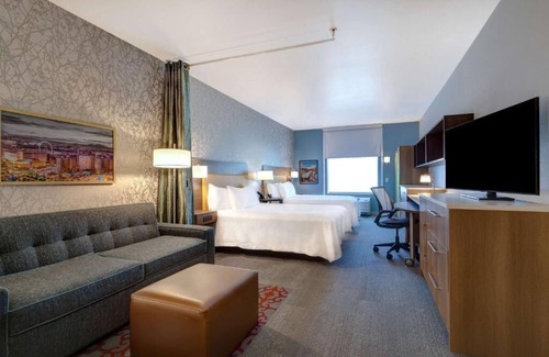 Centennial Hills Hotel | Your Perfect Vegas Stay! Outdoor Pool, Free Breakfast, Pets Allowed!
