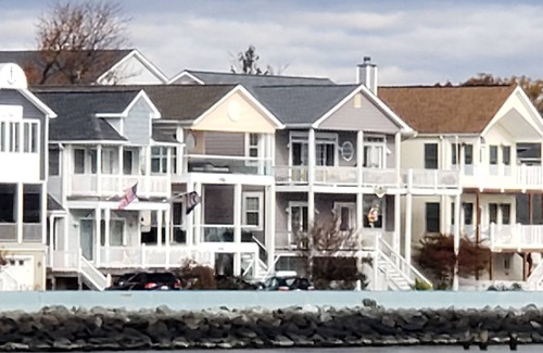North Beach House | Your Perfect Waterfront Oasis overlooking the Chesapeake Bay Awaits!