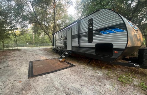 DeLand Other | Your Personal 'Glamp' Site! AC - BBQ - Fast WiFi