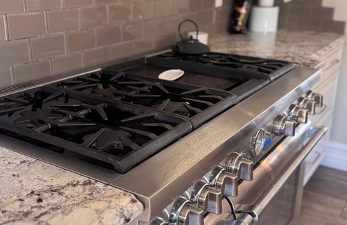 Glendora House | Your private CA retreat in Glendora perfect for families, groups, or getaways!