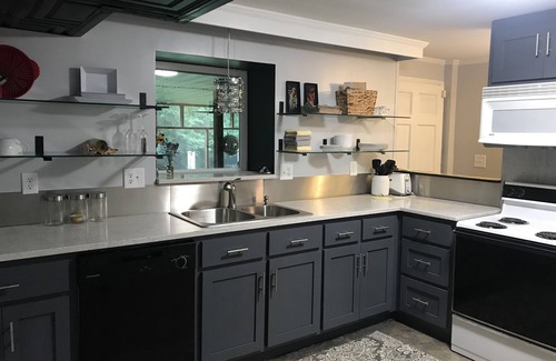 Albemarle House | Your private cove awaits! nRecharge and reconnect on Lake Tillery.