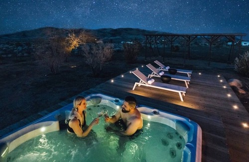 Landers House | Your Private Desert Playground Awaits