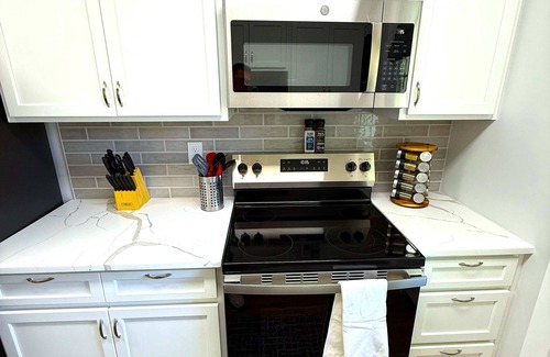 Wilmington Apartment | Your Private Oasis in Wilmington - King Bed & More!
