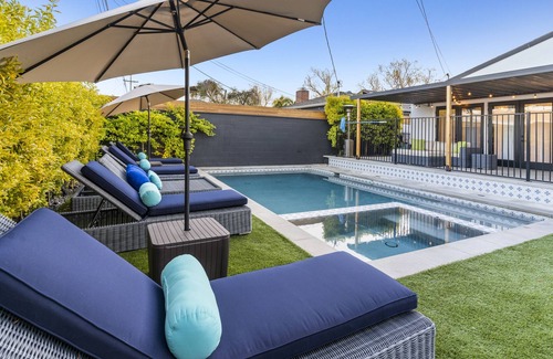 Bixby Knolls House | Your Private Resort in SoCal Awaits