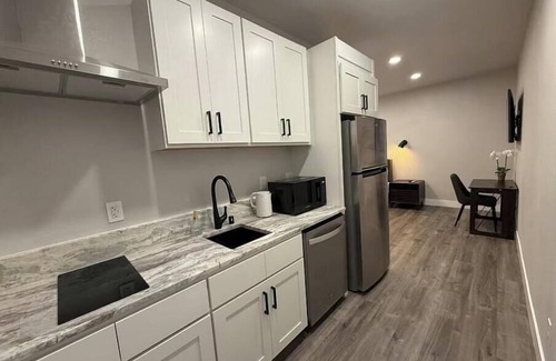 Roseville Apartment | Your Private Retreat in Upscale Roseville - Newly Built