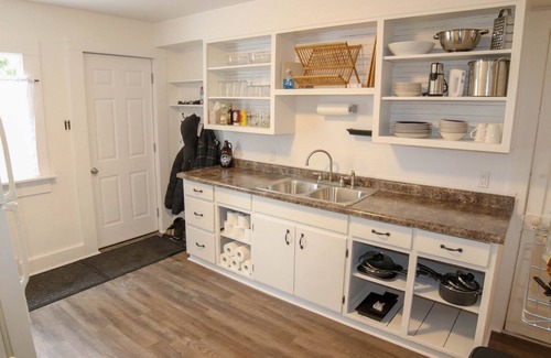 Ishpeming Apartment | Your RAMBA Snow/Mountain Biking Headquarters