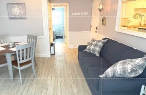 Northeast Virginia Beach Condo | Your Retreat By the Sea - 1BR Condo easy walk to the oceanfront
