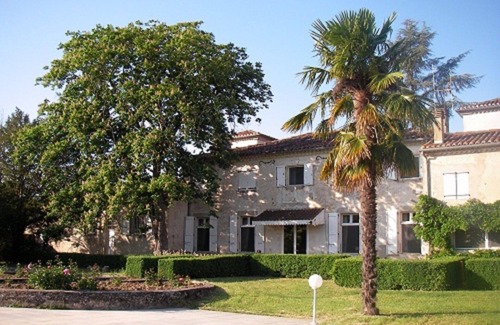 Vielmur-sur-Agout House | Your room at Lauze
