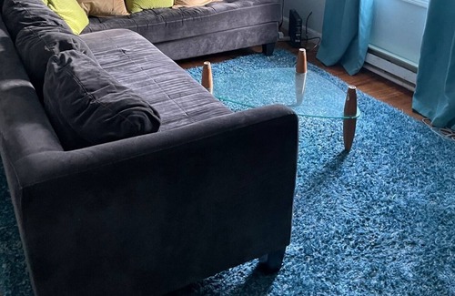 West Street - River Street House | Your room away from home in Rosi! 3 minutes from commuter rail