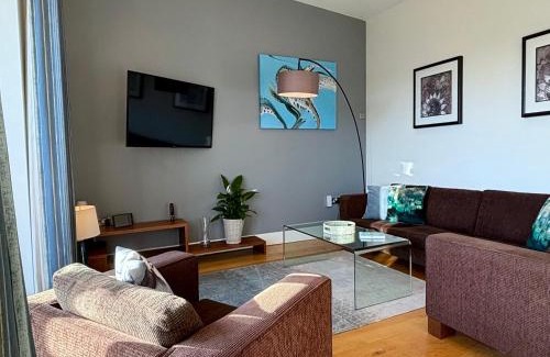 Cambridge Apartment | Your Space Apartments - The Hamilton's