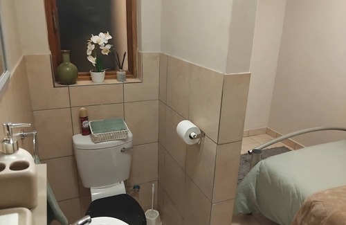 Kraaifontein Bed & Breakfast | Your tranquil Cosy Semi- detached Guest wing in Cape Town’s Northern Suburbs!