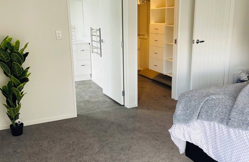Featherston House | Your Ultimate Luxury Getaway