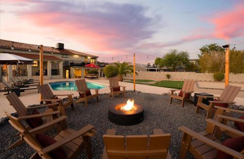 Peoria House | Your Unique Desert Compound - Amenities Galore