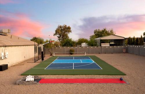 Peoria House | Your Unique Desert Compound - Amenities Galore