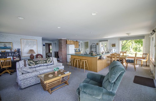 Bremen Cottage | Your Windows To The Ocean, Lobstering Village, And Private Floating Dock!