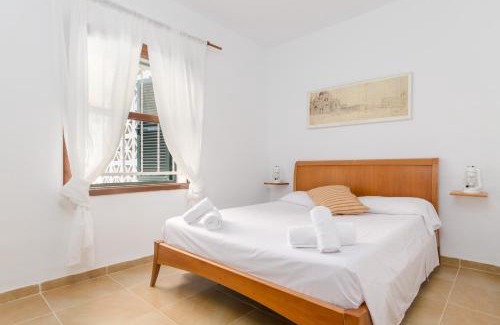 Calamayor Ski Chalet | YourHouse Ca Na Salera villa
