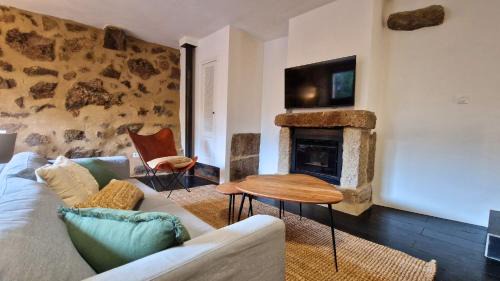 Muinos Villa | YourHouse O Canton