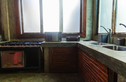 Itacoatiara House | Ypê Greenhouse