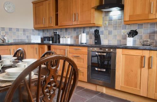 Holyhead House | Yr Hen Feudy