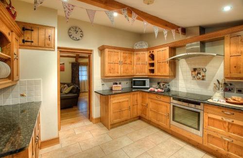 Clarbeston Road House | Yr Hen Glowty