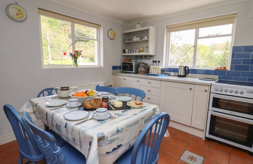 Llangranog Cottage | Yr Odyn