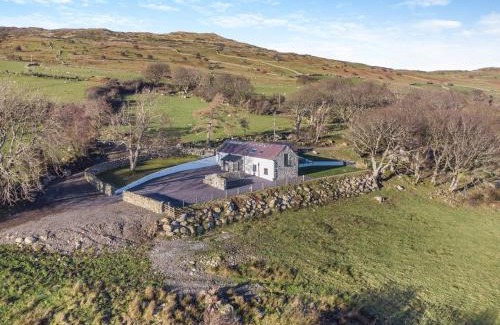 Conwy House | Ysgubor Maen Y Bardd