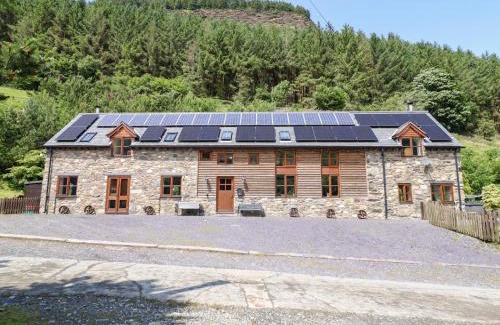Pennant Melangell House | Ysgubor Pwlliago
