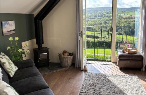 Boncath House | Ysgubor - The Barn