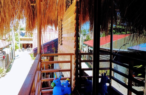 Catangnan House | Ysla Dapeng Siargao