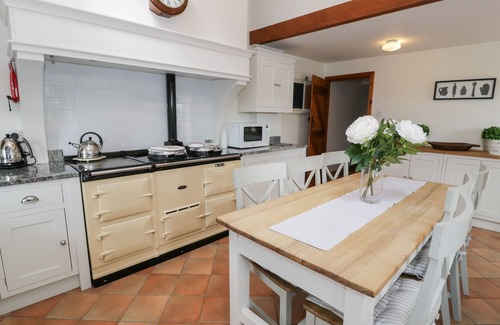 Denbigh Cottage | YSTRAD BACH, family friendly, luxury holiday cottage in Denbigh