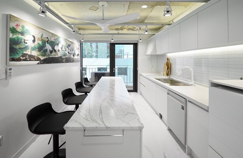 Mapo House | YT Tailored Service 9Bedroom Home near Hongik Univ