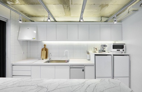 Mapo House | YT Tailored Service 9Bedroom Home near Hongik Univ
