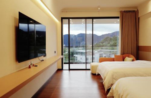 Deqen County Hotel | Yuanshan Meili Hotel
