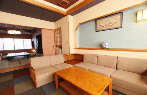 Tsukioka Onsen Hotel | Yuasobiyado Akebono