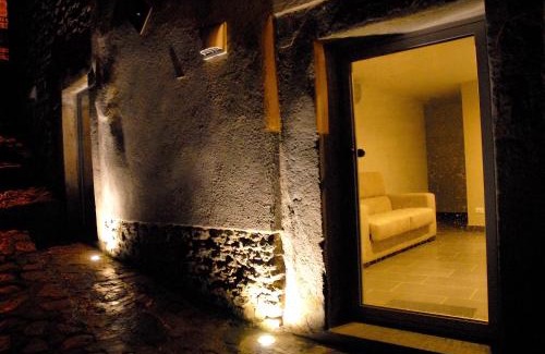 Montalbano Elicona House | Yuba - Aragon home holiday